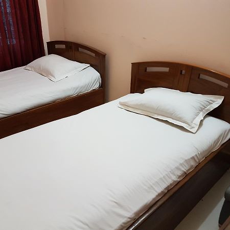 Hotel Diamond Park Dakhin Kattali Экстерьер фото