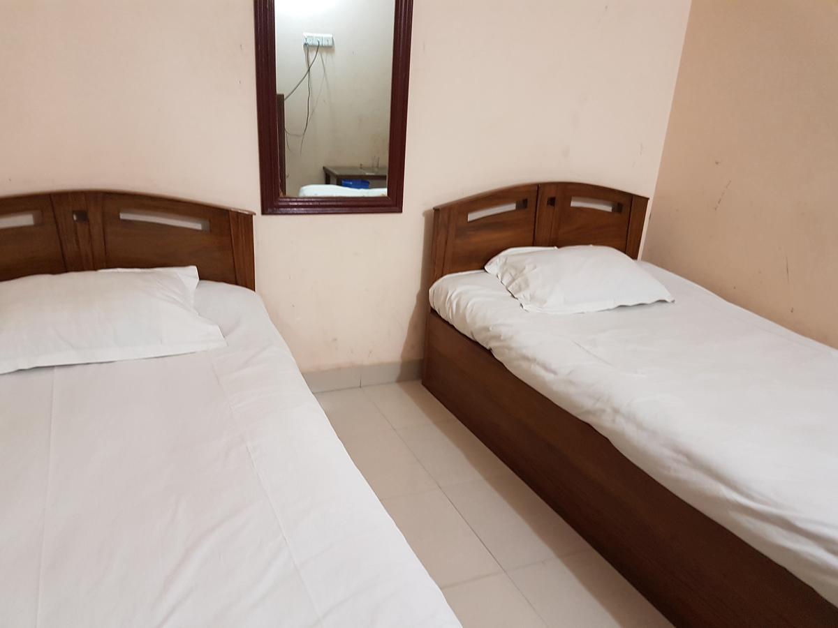 Hotel Diamond Park Dakhin Kattali Экстерьер фото