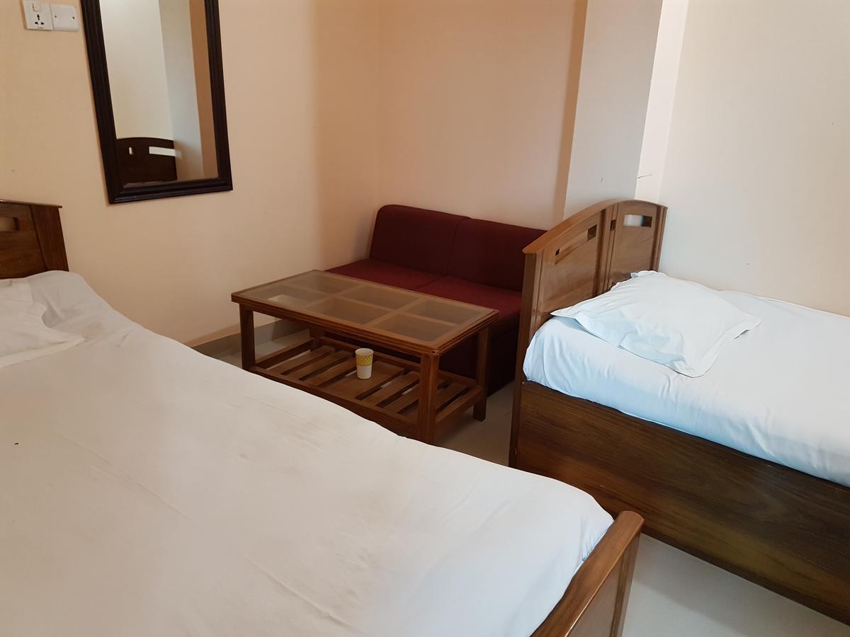Hotel Diamond Park Dakhin Kattali Экстерьер фото